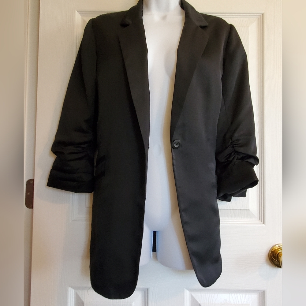 Lauren Conrad silk look tuxedo blazer